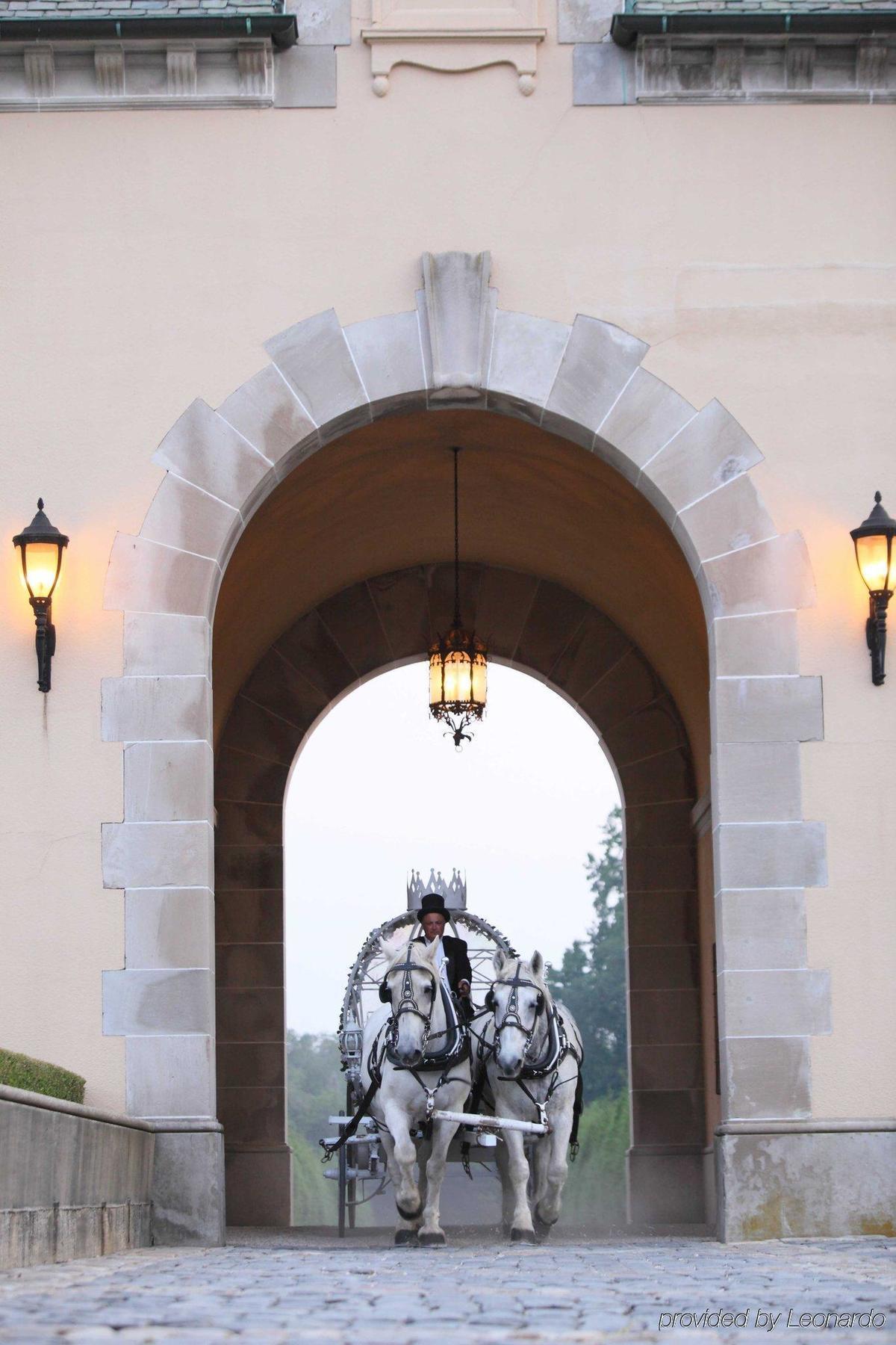 Oheka Castle Hotel & Estate Huntington Exterior photo